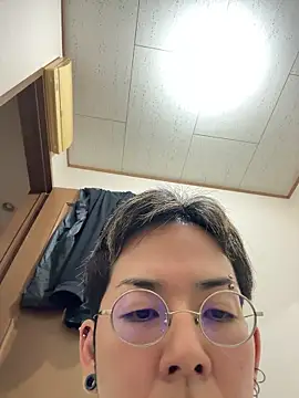 ippei0001 online show from June 28, 2026, 12:33 pm