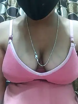 Snapshot of collagesonam chatting on November 9, 2025, 6:01 am collagesonam online show from November 9, 2025, 6:01 am