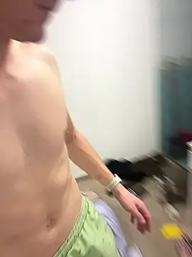 LenyEuphoria online show from November 4, 2025, 6:23 am