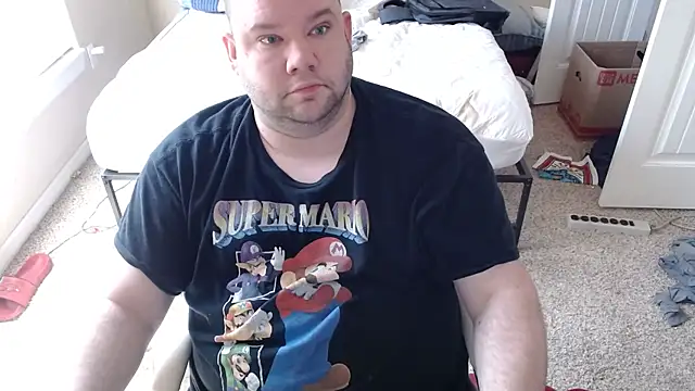 Snapshot of MegaChip chatting on April 4, 2026, 9:23 pm MegaChip online show from April 4, 2026, 9:23 pm