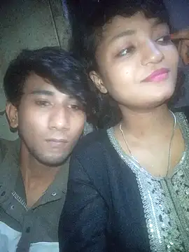 Freakingromance online show from February 4, 2026, 9:53 pm