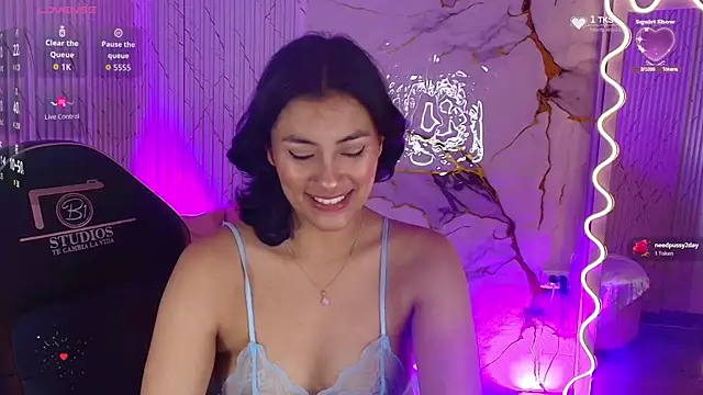 PEACHY TAY online show from February 11, 2026, 11:59 am