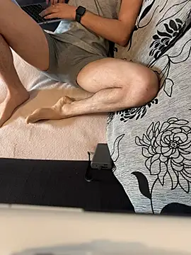 mihneaxxx online show from April 20, 2026, 9:01 am