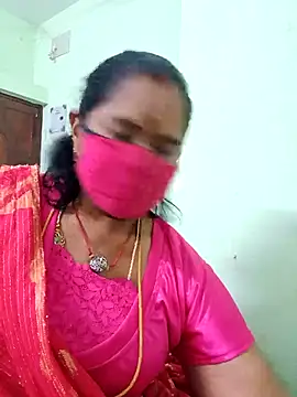 Snapshot of savithasree chatting on November 7, 2025, 6:41 pm savithasree online show from November 7, 2025, 6:41 pm