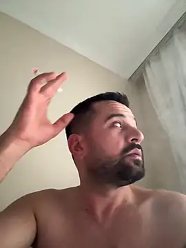 NiktirGit31 online show from February 6, 2026, 12:30 pm