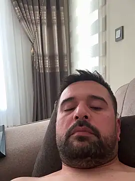 NiktirGit31 online show from March 9, 2026, 12:09 pm