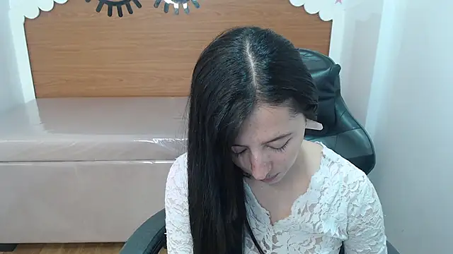 scarlett percy t online show from January 13, 2026, 7:41 pm