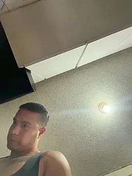 Snapshot of RaySullivan chatting on February 8, 2026, 4:21 pm RaySullivan online show from February 8, 2026, 4:21 pm