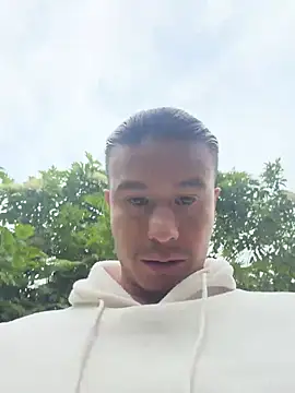 Snapshot of RaySullivan chatting on February 16, 2026, 10:28 pm RaySullivan online show from February 16, 2026, 10:28 pm