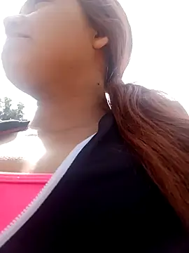 Snapshot of Tifany-Parker chatting on November 11, 2025, 2:06 pm Tifany-Parker online show from November 11, 2025, 2:06 pm