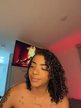 Irishottt online show from July 15, 2026, 1:44 am