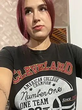 JimenaWhite online show from November 9, 2025, 4:55 am