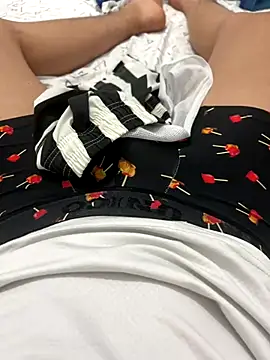 Snapshot of gatito_polo69 chatting on November 30, 2025, 10:36 pm gatito polo69 online show from November 30, 2025, 10:36 pm