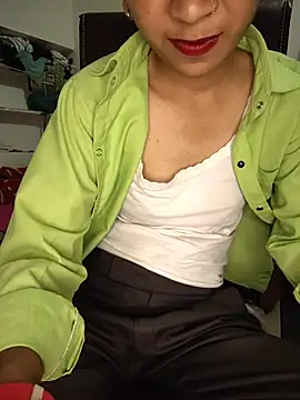 Isha kumari 69 online show from May 15, 2026, 2:35 pm