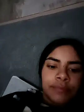 Snapshot of ginera_18 chatting on November 5, 2025, 11:10 am ginera 18 online show from November 5, 2025, 11:10 am