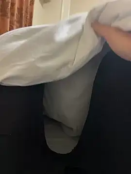 Snapshot of DX-tarotaron chatting on January 14, 2026, 2:01 pm DX-tarotaron online show from January 14, 2026, 2:01 pm