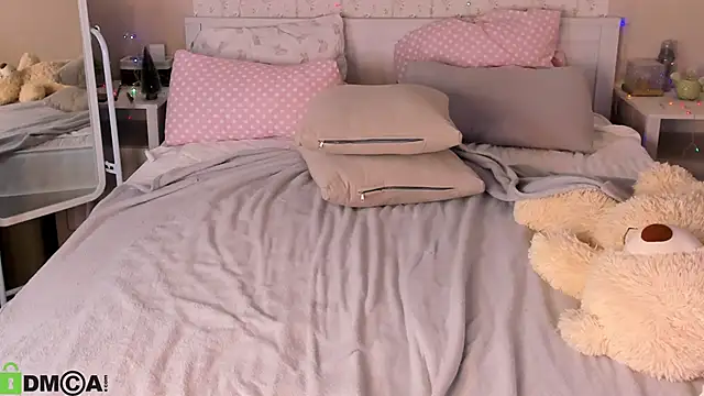 Barbara Allen online show from December 22, 2025, 9:17 am