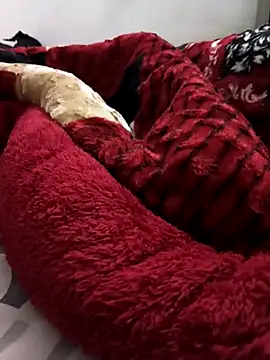 littleprincesssss online show from November 5, 2025, 2:50 pm