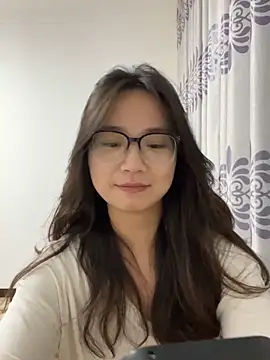 Hmm 0303 online show from February 11, 2026, 3:17 pm