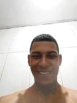 Snapshot of oPretin013 chatting on November 10, 2025, 4:22 am oPretin013 online show from November 10, 2025, 4:22 am