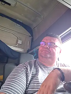 Snapshot of Grase44 chatting on July 7, 2026, 11:25 am Grase44 online show from July 7, 2026, 11:25 am
