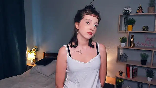 JannLedain online show from November 11, 2025, 7:08 am