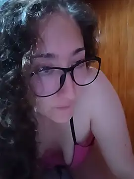  sweetdelight  online show from June 2, 2026, 4:14 am