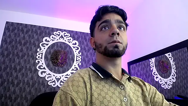 Snapshot of Dereck_Jhonsonn chatting on November 11, 2025, 7:36 pm Dereck Jhonsonn online show from November 11, 2025, 7:36 pm