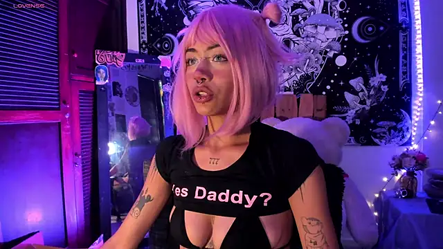 ivybank online show from December 16, 2025, 7:52 pm