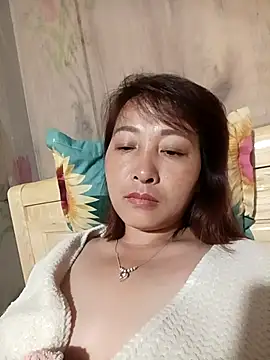 Missa-kute20 online show from April 15, 2026, 10:10 pm