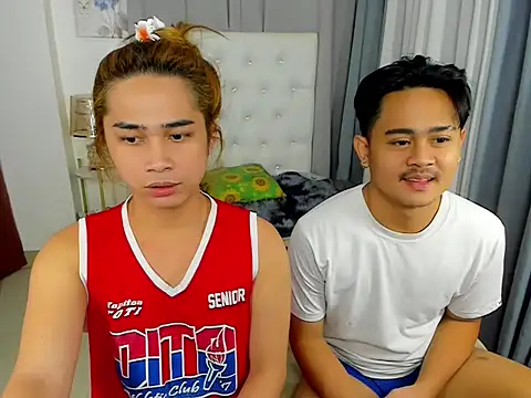 asianblackbigcock online show from November 11, 2025, 4:45 am