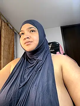 sweetmuslim01 online show from September 10, 2025, 10:54 pm