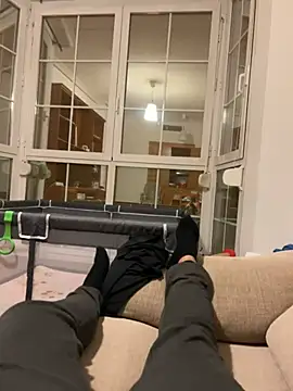 Snapshot of An-Tokio-_ chatting on November 13, 2025, 12:20 am An-Tokio- online show from November 13, 2025, 12:20 am