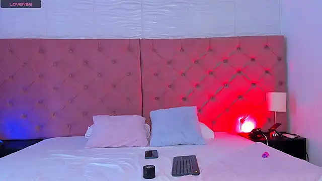 jov and thomas online show from November 10, 2025, 5:23 pm