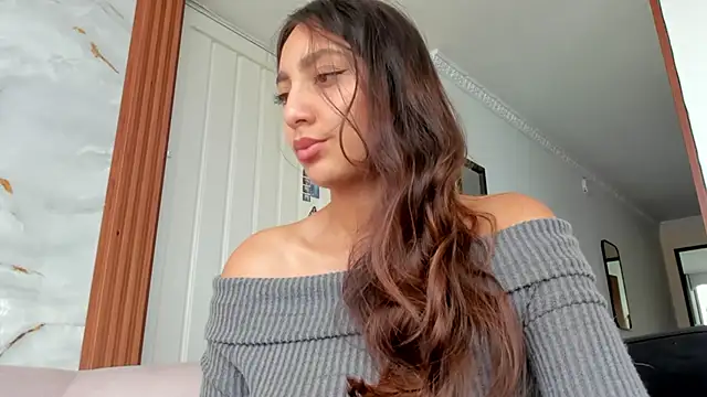 LilyGarcia online show from June 16, 2026, 7:16 pm