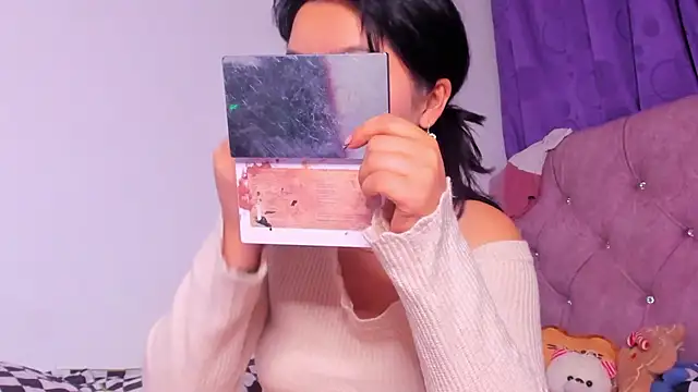 amy  a online show from January 13, 2026, 7:24 am