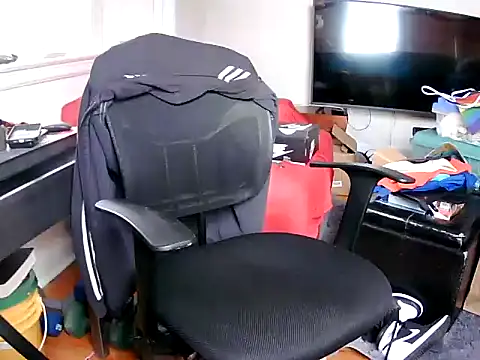 Snapshot of JasperHiggins96 chatting on November 6, 2025, 6:42 pm JasperHiggins96 online show from November 6, 2025, 6:42 pm