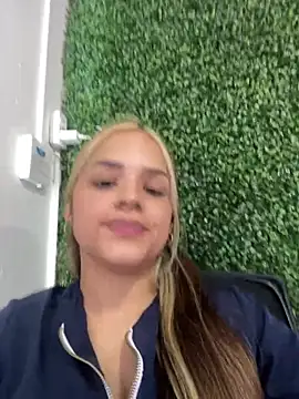 Sara  Secret online show from January 14, 2026, 7:41 pm