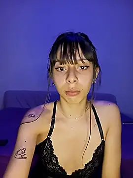 Snapshot of GabySMiller chatting on February 5, 2026, 4:17 am GabySMiller online show from February 5, 2026, 4:17 am