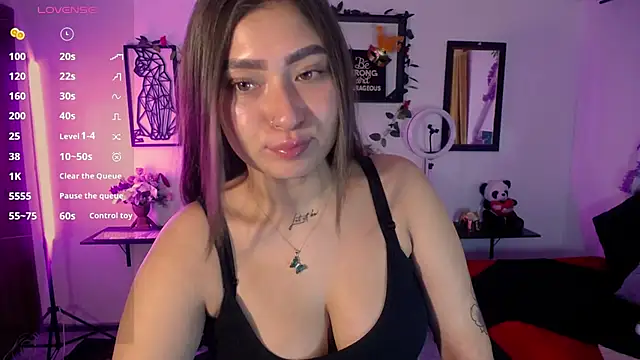 Cata lover1 online show from February 6, 2026, 1:47 pm