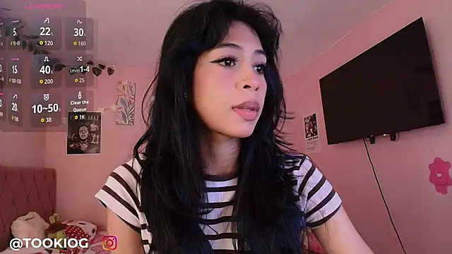 TOOKIOG  online show from June 23, 2026, 5:33 pm
