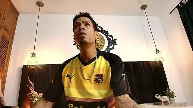 Anubiss sex online show from November 11, 2025, 7:36 pm