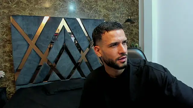 Snapshot of Jacob_Benelli chatting on February 12, 2026, 11:22 pm Jacob Benelli online show from February 12, 2026, 11:22 pm