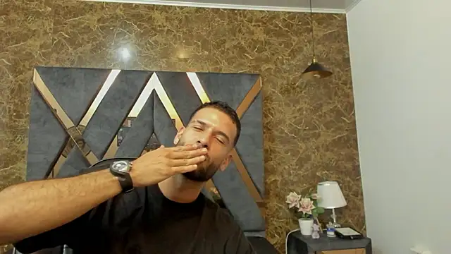 Snapshot of Jacob_Benelli chatting on February 27, 2026, 11:38 pm Jacob Benelli online show from February 27, 2026, 11:38 pm