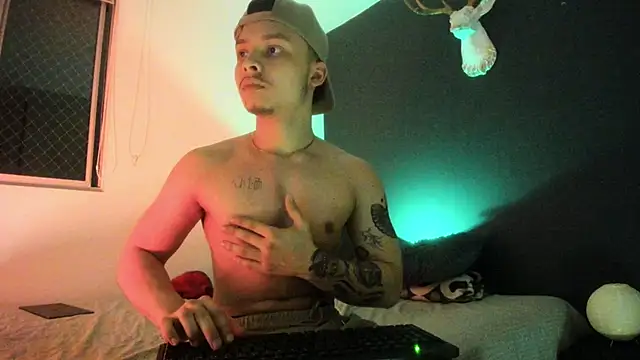 Snapshot of Zeus_Jeff chatting on March 4, 2026, 12:49 am Zeus Jeff online show from March 4, 2026, 12:49 am