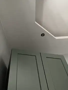 Kriss8411 online show from February 19, 2026, 10:55 am