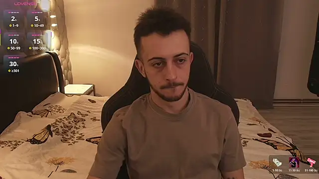 Snapshot of adamrayn chatting on January 17, 2026, 8:01 pm adamrayn online show from January 17, 2026, 8:01 pm