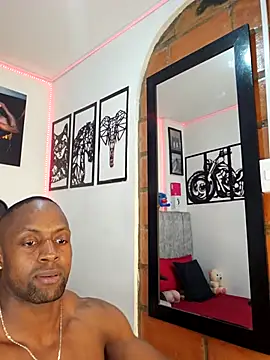 Snapshot of MIKE_KILIANjs chatting on February 7, 2026, 2:43 pm MIKE KILIANjs online show from February 7, 2026, 2:43 pm