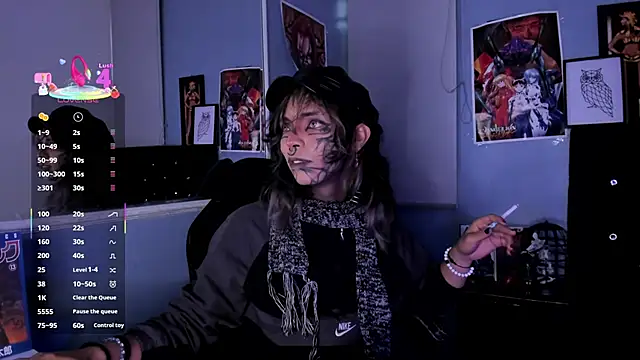 luxiel  online show from December 18, 2025, 10:27 pm