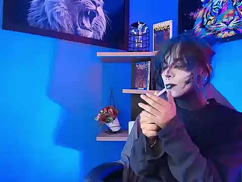 luxiel  online show from March 5, 2026, 9:00 pm